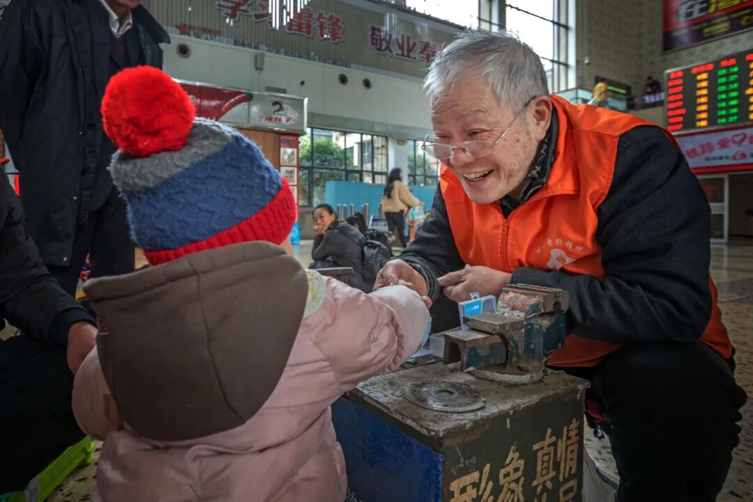 建辉慈善基金会公益行动